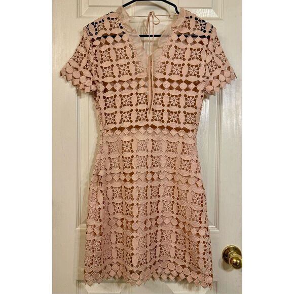 Sandro Paris Pink Geometric Crocheted Lace V-Neck Mini Dress Size 1 (4US) - Picture 5 of 14